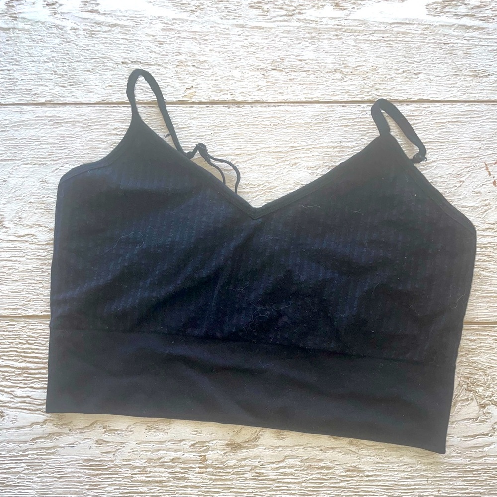 Fabletics size large black bra, workout bra